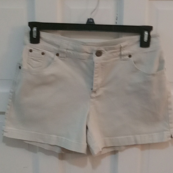 Faded Glory Pants - Faded Glory Stretch Women's Shorts Size 6